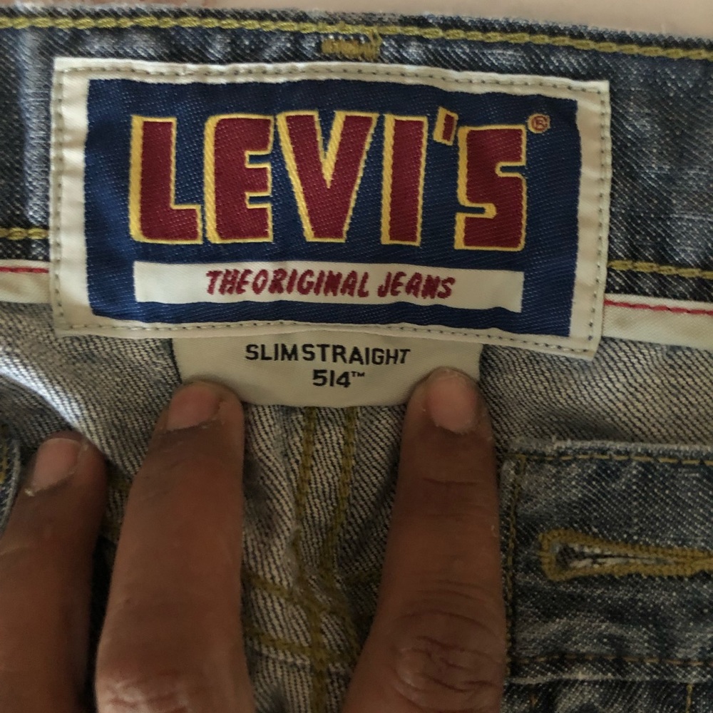 Levi’s - Picture 2 of 6